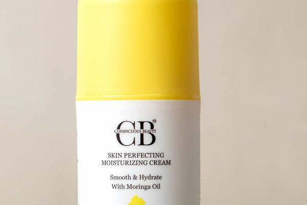 Moisturizer Before or After Retinol? Your Skin Decides, Not the Bottle.