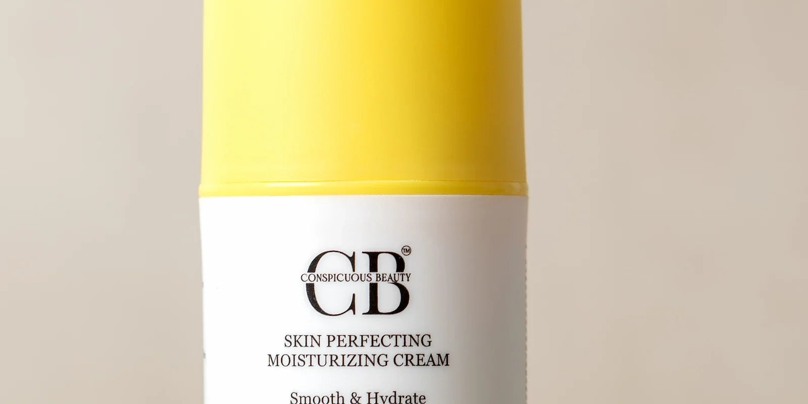 Moisturizer Before or After Retinol? Your Skin Decides, Not the Bottle.