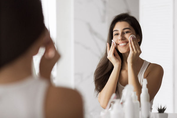 Can Cleansing Gel Remove Makeup Effectively?